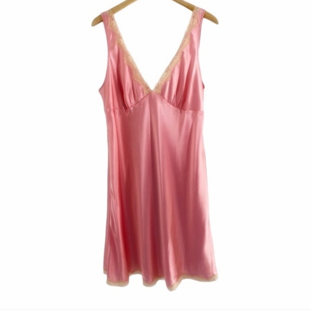 Victoria’s Secret Vintage Pink Nightgown